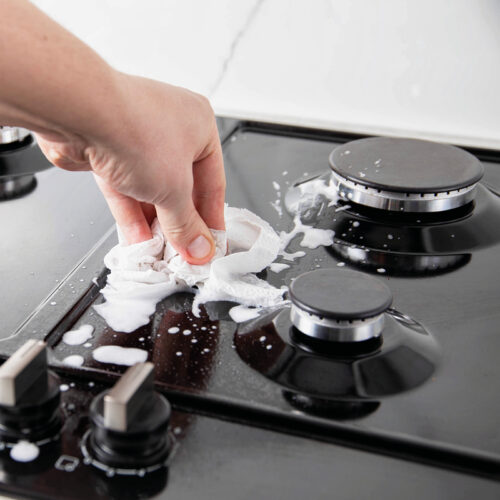 Maison, locaux et dépendances